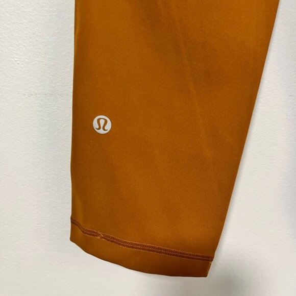 Lululemon Burnt Orange Reflective Crop Leggings - Size 4 - Picture 9 of 12